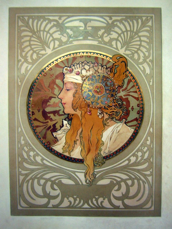 mucha head.jpg